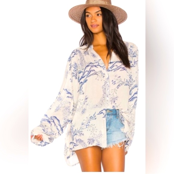 Free People Tops - Free People Women’s Tropical Floral Bloom Printed Blouse, Size Small/Oversized